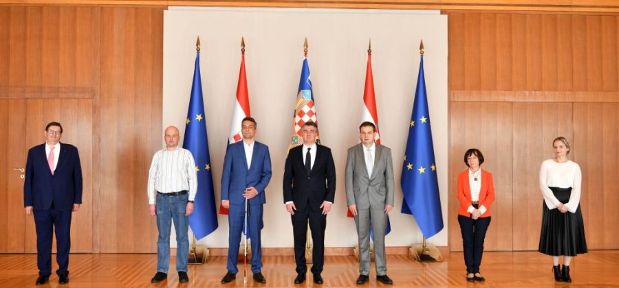 Predsjednik Milanović razgovarao s predstavnicima Udruge slijepih Zagreb